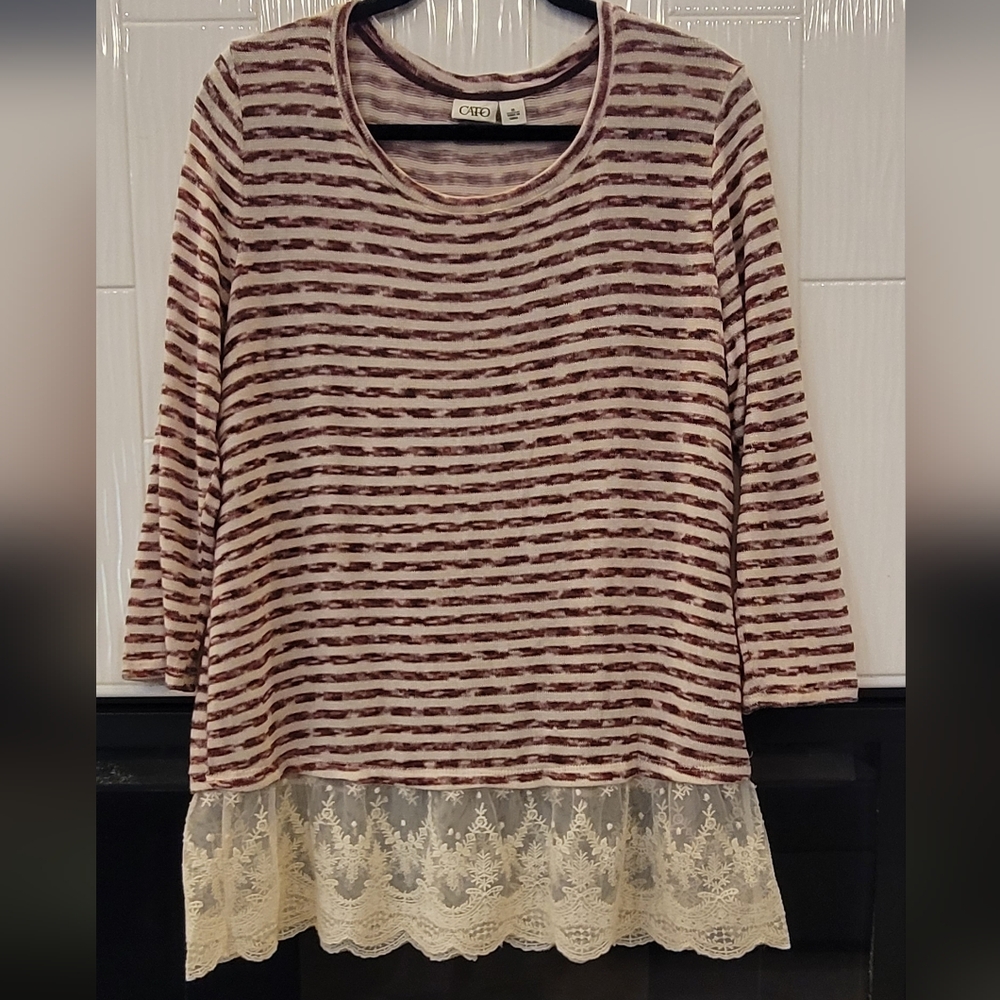 Cato Tunic Knit Lace Crochet Trim Top Size M